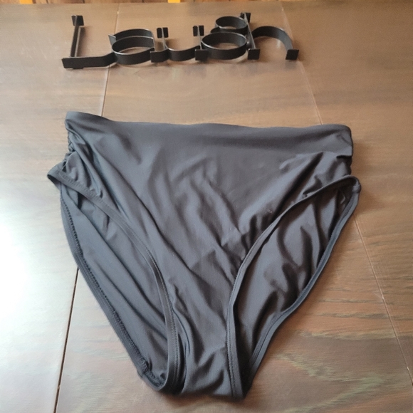 Time and True black high rise bikini bottoms - Picture 1 of 11